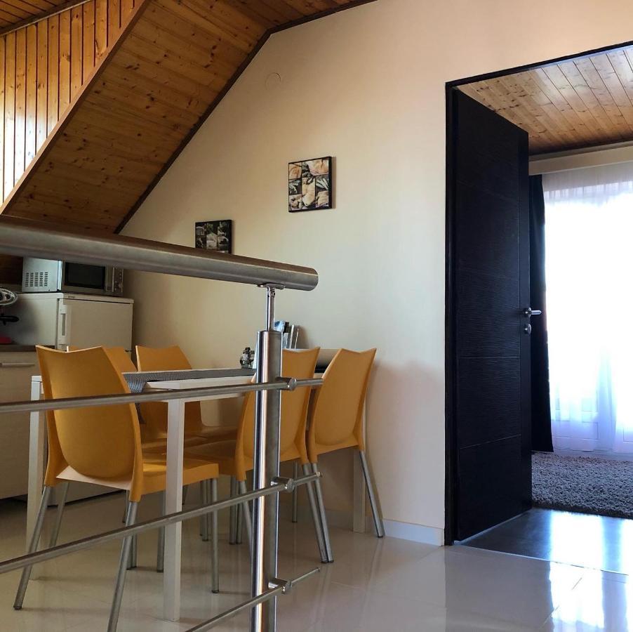 Bier-Lak Apartman House 71 Balatonlelle Exterior photo