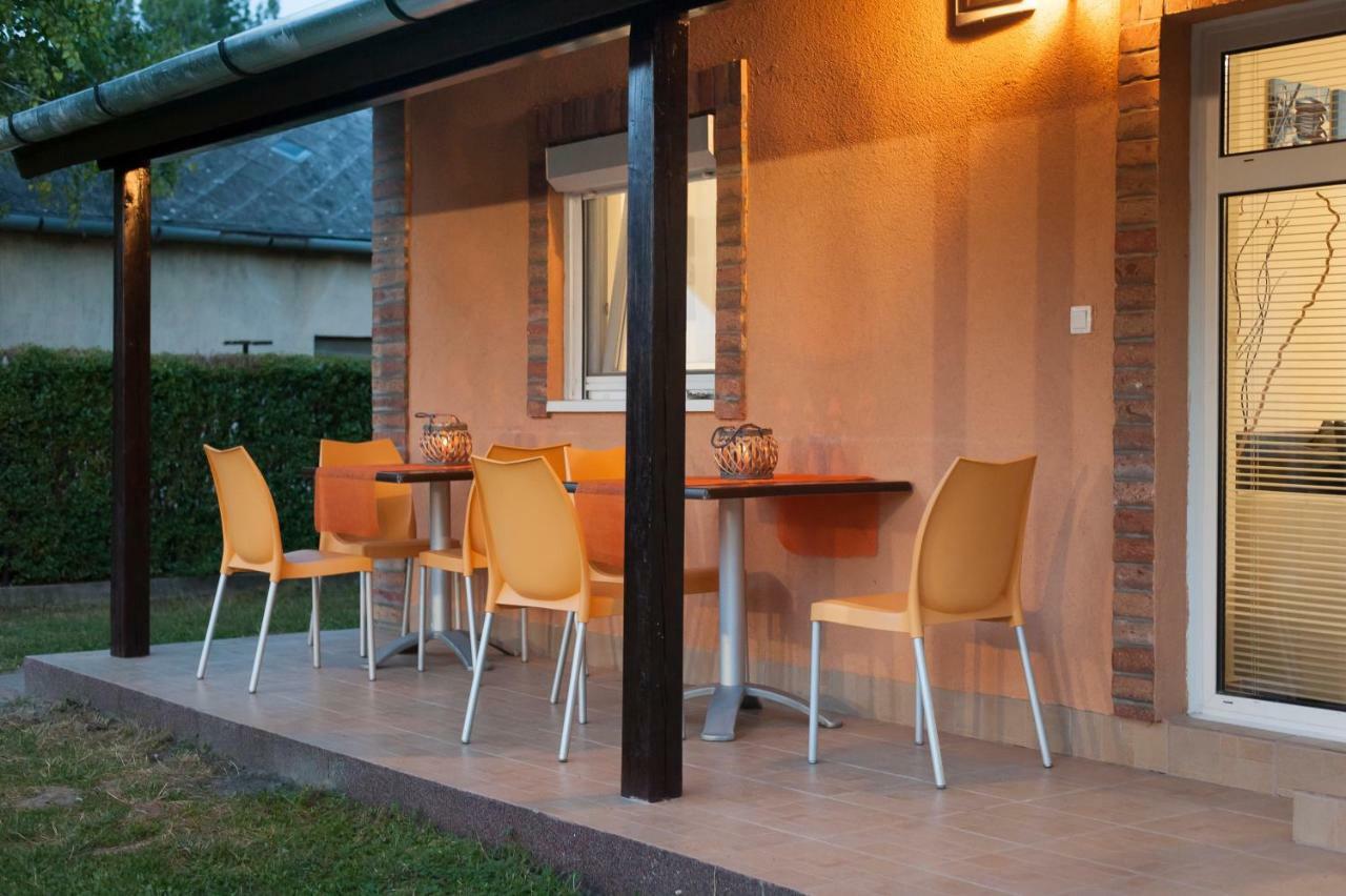 Bier-Lak Apartman House 71 Balatonlelle Exterior photo